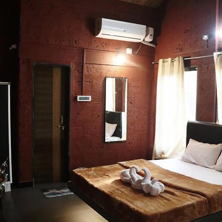 Satyaprabha Cottage Rooms Kudal  Esterno foto