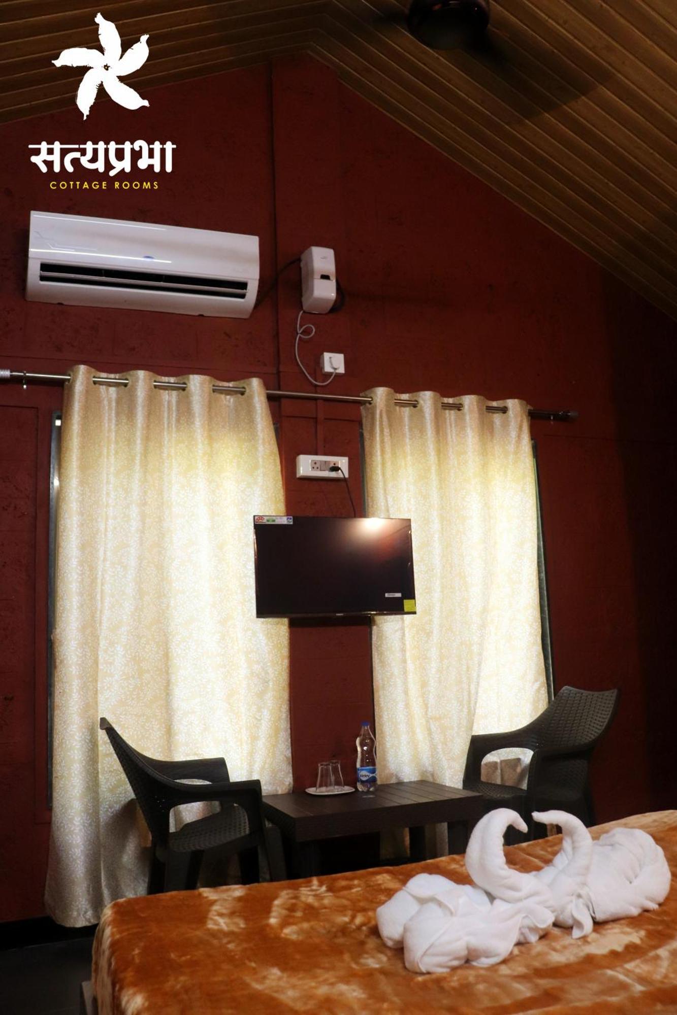 Satyaprabha Cottage Rooms Kudal  Esterno foto